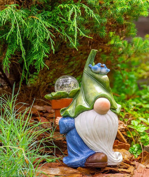 Фигура садовая 27,5см Цветочный гном с LED подсв. солн.батарея 210 Чудесный Сад